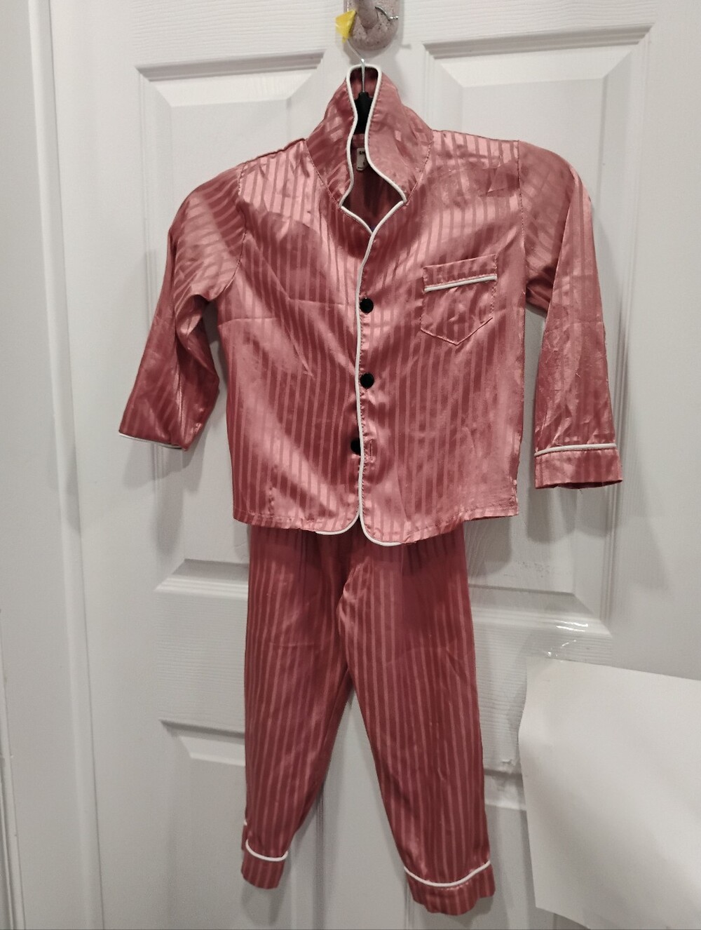 🩷 5/$21... Girls PJs, Sz 4